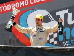 Farina se presenta en su Provincia