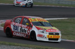 Un toque complicó a Josecito