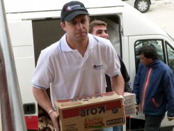 Gabriel Fernández participó de la acción solidaria en Alta Gracia.