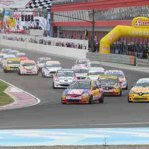 Conferencia de prensa en Termas