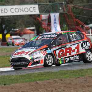 Bucci se hizo fuerte en San Jorge