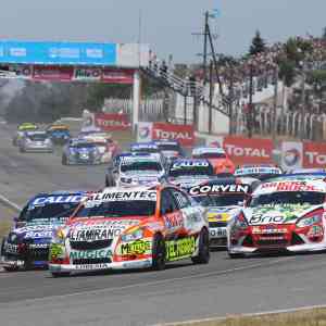 Castellano y el Cruze rendidor