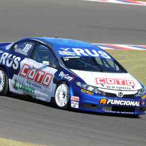 Larrauri remontó en la final