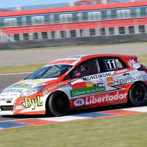 "Hemos logrado un conjunto muy competitivo"