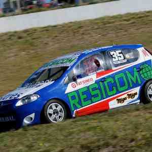 Alejandro Valderrey, nuevamente en pista