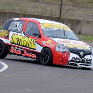 "Estoy contento por correr en mi provincia"