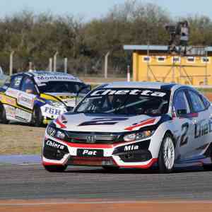 Leonel Pernia, en la primera serie