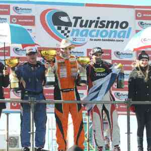 Lobería hace historia en el TN