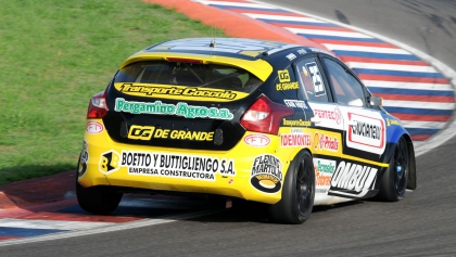 Julian Santero, a paso firme