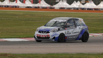 Un candidato se prueba