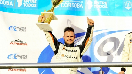 Andrés Calderón se integra a la Clase 2